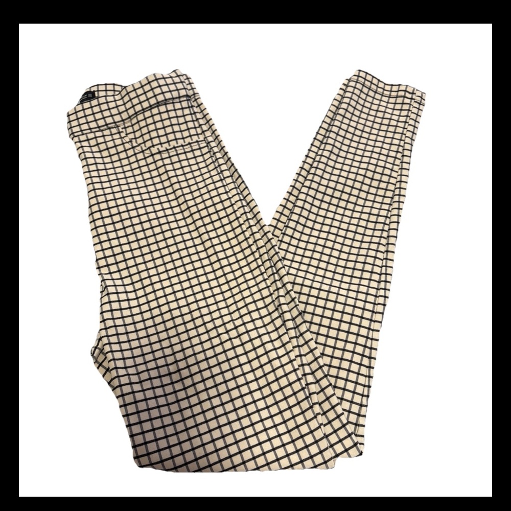 Zara Black and White Skinny Pants with Checkered Pattern